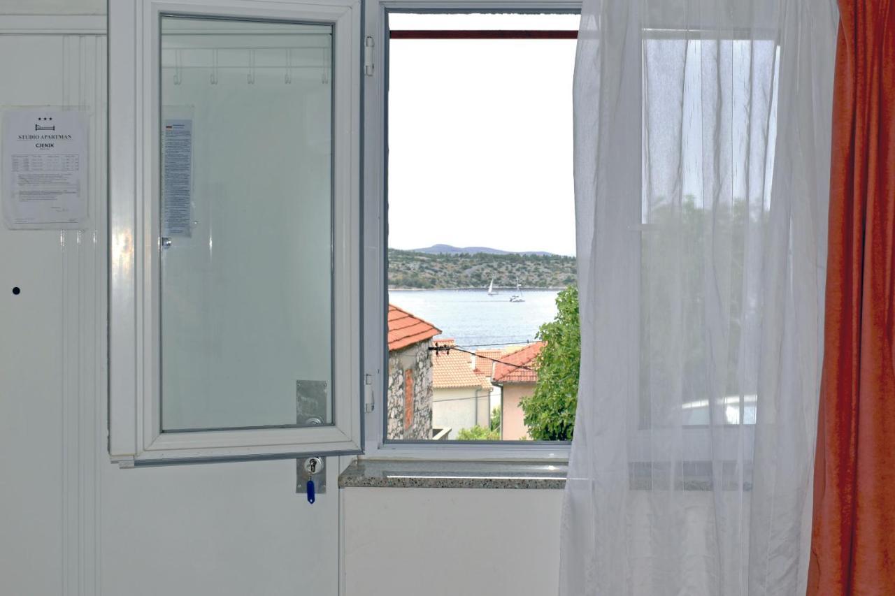 Studio Apartment Tonka Sibenik Ngoại thất bức ảnh
